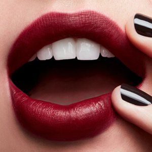 MAC Lipstick La Femme NWT